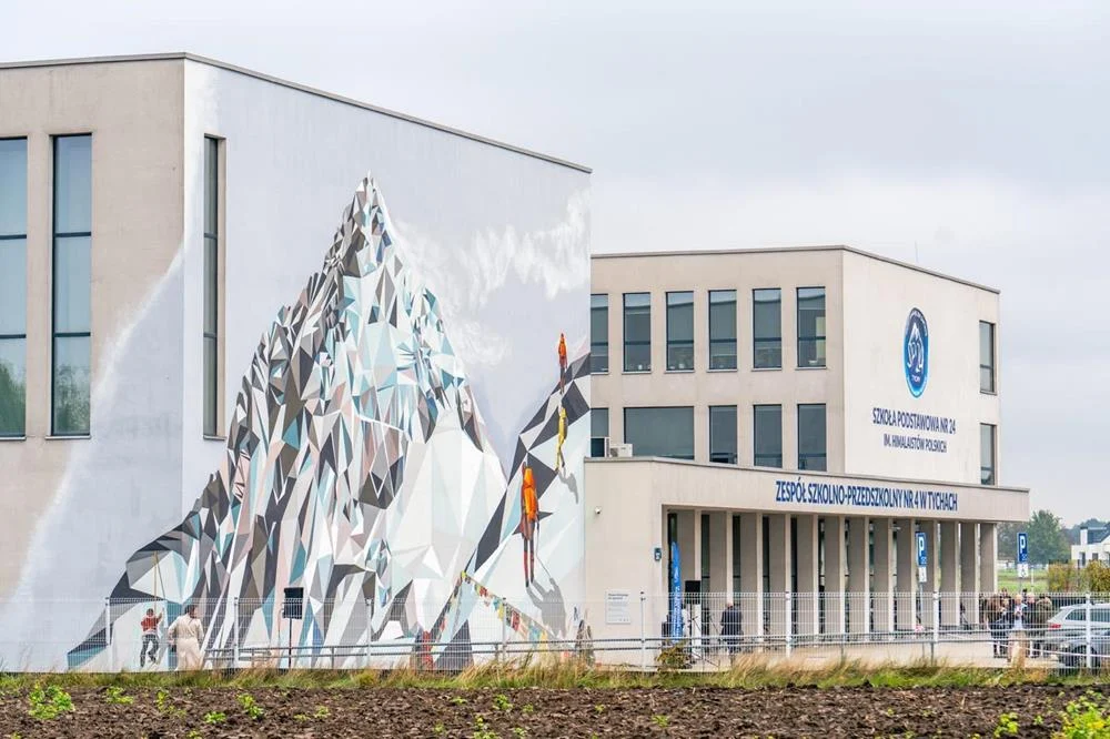 Mural „Przez Himalaje do gwiazd” odsłonięty w Tychach – wyjątkowy hołd dla himalaistów