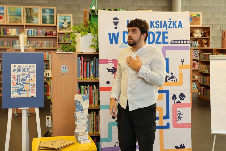 Warsztaty "Mała książka, wielki człowiek" / fot. MBP Tychy