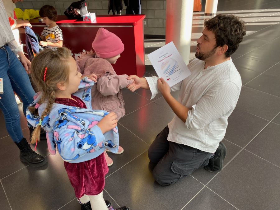 Warsztaty "Mała książka, wielki człowiek" / fot. MBP Tychy