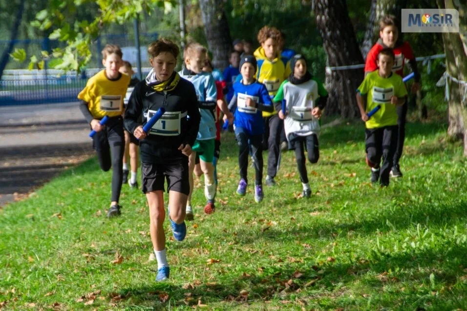 Szkoły rywalizowały w biegach przełajowych – znamy zwycięzców!