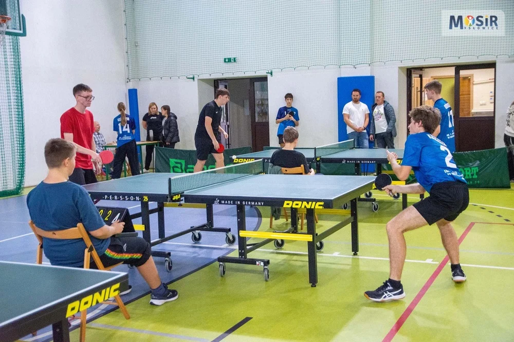 Finały miejskie w tenisie stołowym – zwycięzcy z I i II LO
