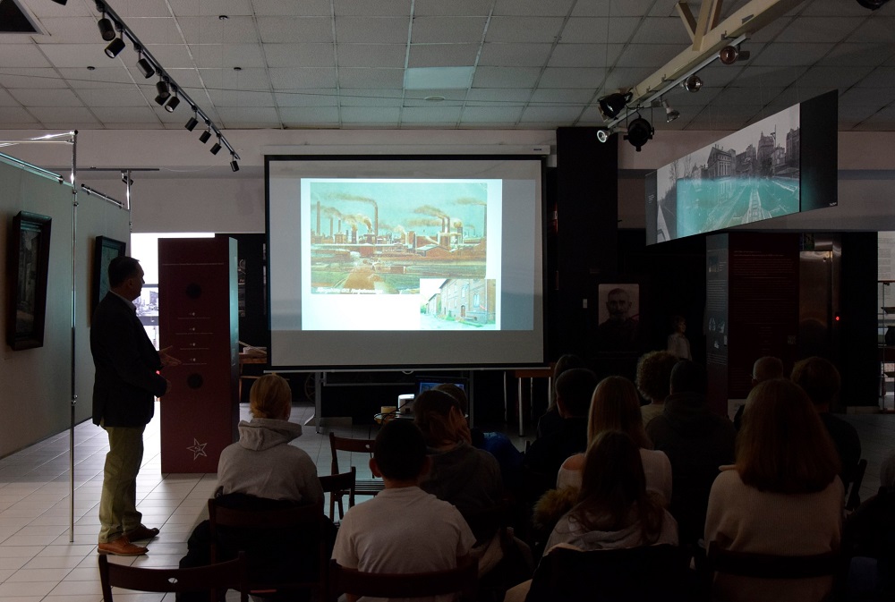 Lekcja o kardynale Auguście Hlondzie w Mysłowickim Muzeum