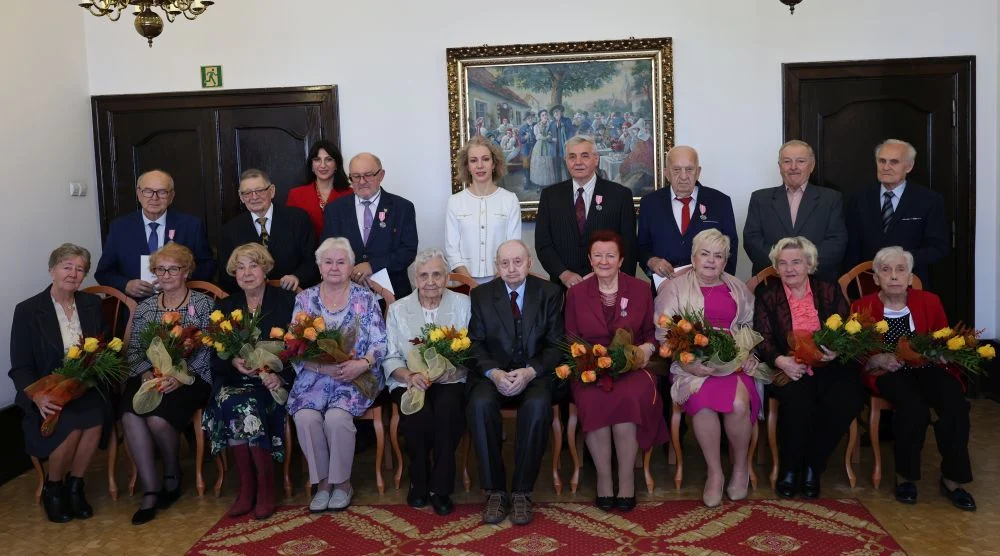 Piekary Śląskie świętują Kamienne, Diamentowe i Złote Gody – wyjątkowa uroczystość