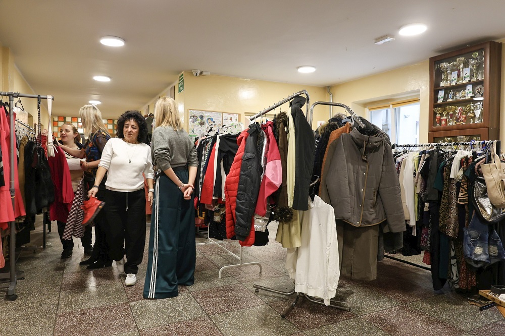 „Ciuszek z drugiej łapy” – kiermasz z dobrym sercem w Zespole Szkół Specjalnych