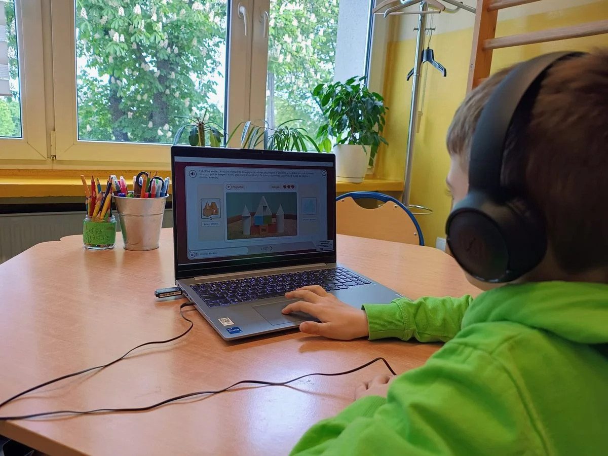 Interaktywne klasy w rybnickich szkołach. Program zakończony, korzyści zostają