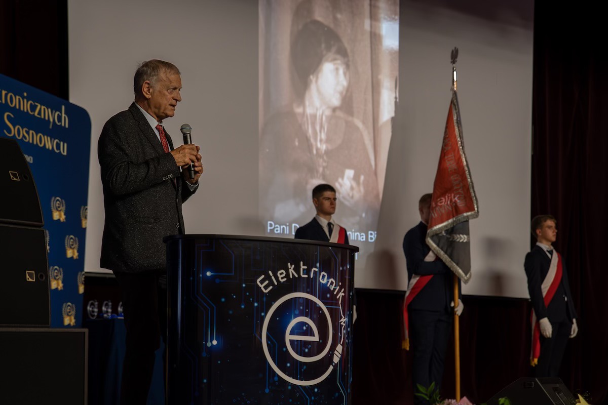 Elektronik uczcił mgr inż. Janinę Bialik