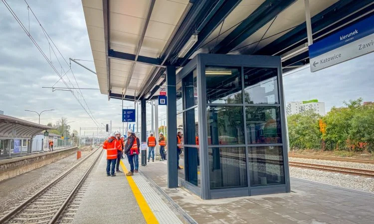 Nowy peron w Sosnowcu już 5 listopada. Lepszy dostęp do kolei i większa przepustowość