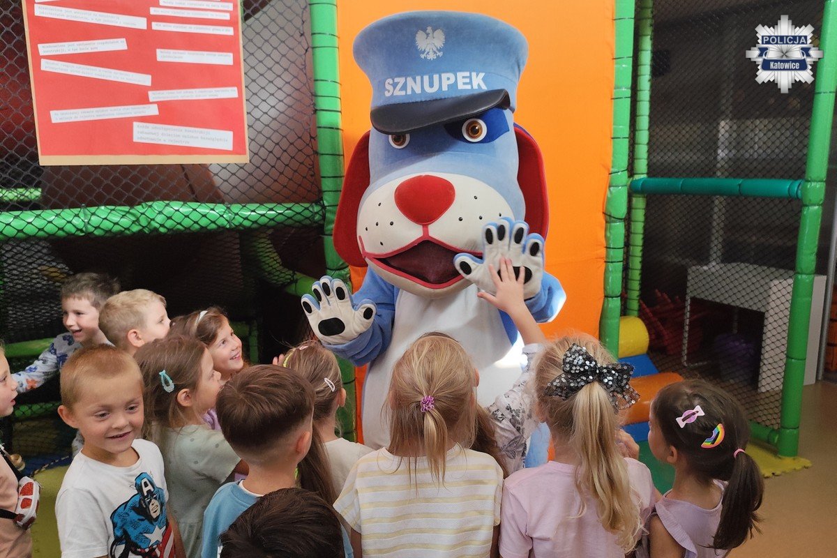Mam przyjaciela policjanta. Ruszyły spotkania mundurowych z dziećmi z przedszkoli