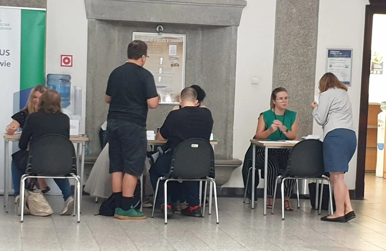 Giełda pracy dla osób z niepełnosprawnością – przyjdź i znajdź miejsce dla siebie