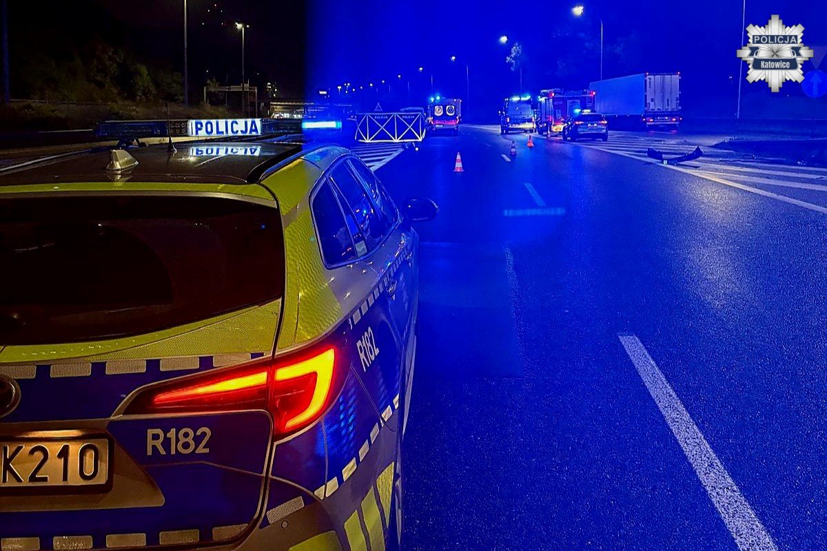 Śmiertelny wypadek na autostradzie A4. Dwaj młodzi mężczyźni usłyszeli zarzuty