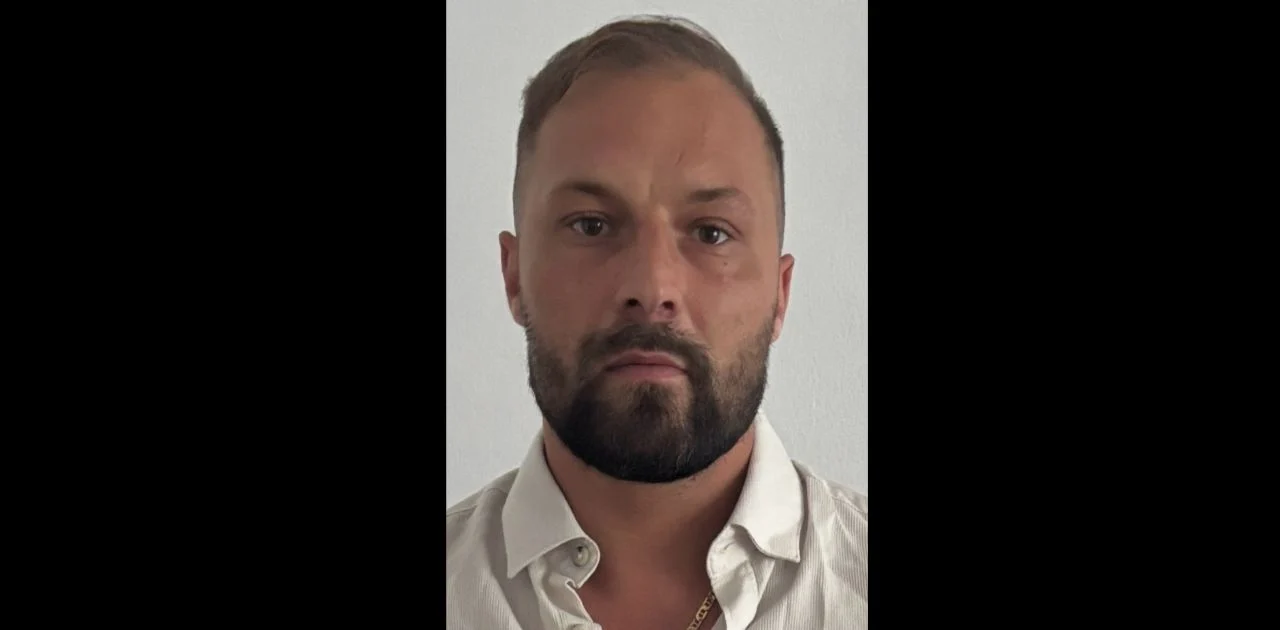 Zaginął 34-letni Marek Kubaczka z Katowic. Widziałeś go? Daj znać policji!