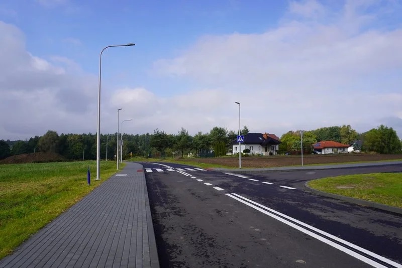 Dziś otwarcie nowego połączenia drogowego w dzielnicy Rowień-Folwarki