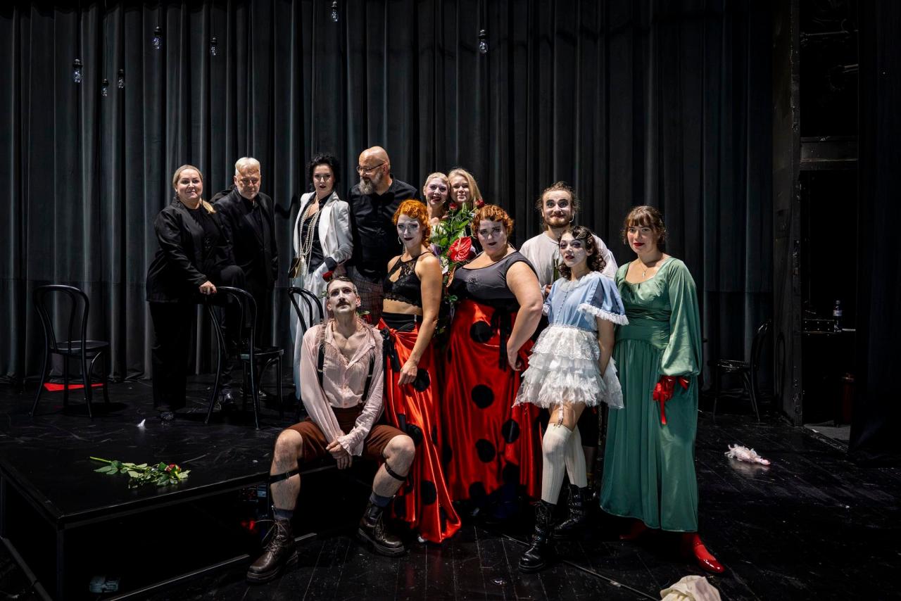 „O królu... który zapomniał... – bajka dla dorosłych” 2