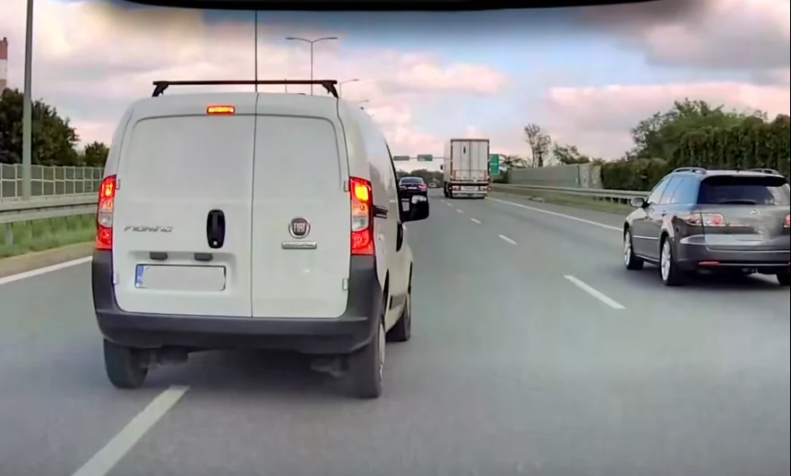 Skrajnie niebezpieczne zachowanie kierowcy na DTŚ [FILM]