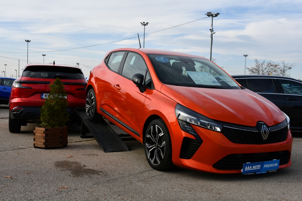 Nowe centrum sprzedaży AAA Auto w Zabrzu oficjalnie otwarte! 7