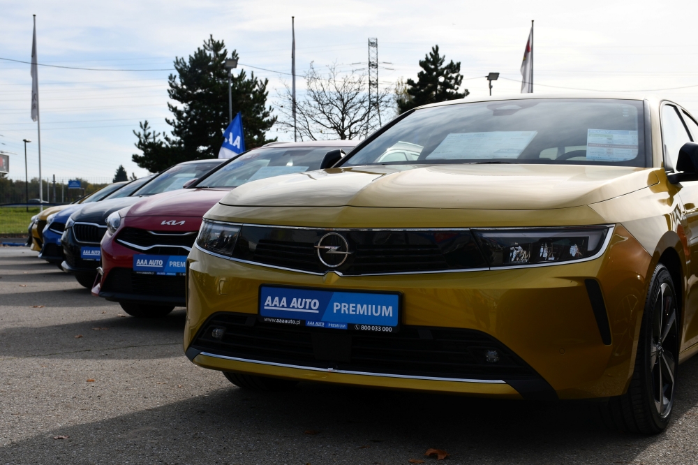 Nowe centrum sprzedaży AAA Auto w Zabrzu oficjalnie otwarte! 19