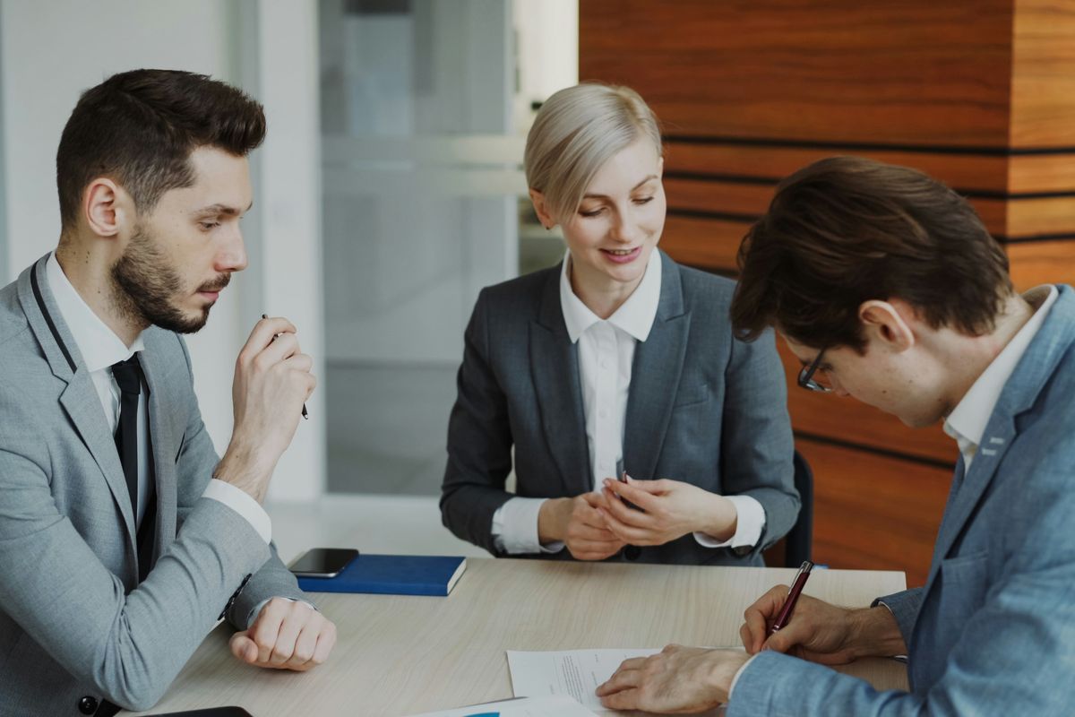 Kiedy należy ogłosić upadłość spółki z o.o.?