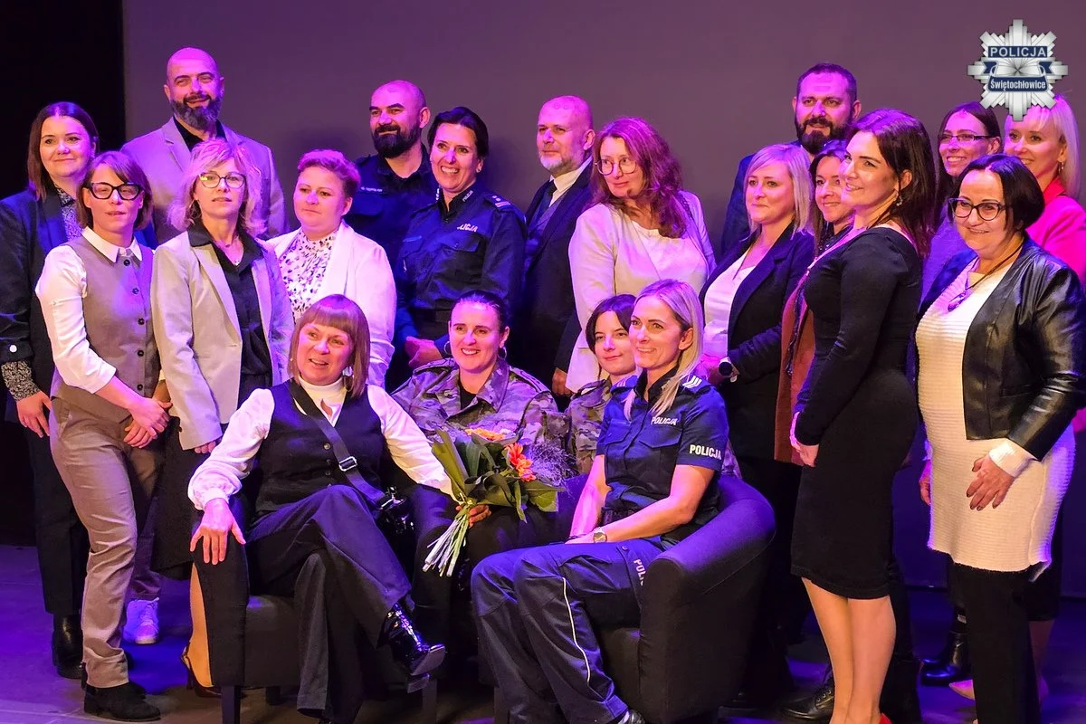 „Cisza krzyczy – usłysz, zareaguj”. Konferencja w Świętochłowicach przeciw przemocy