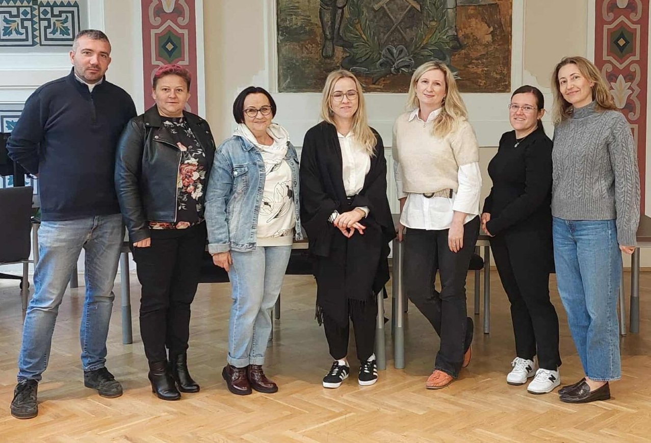 Tydzień Przeciwko Przemocy rozpoczęty. Młodzież zobaczyła kulisy pracy służb