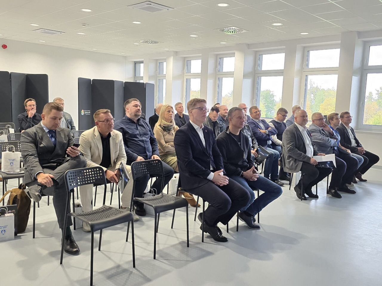 Żużlowcy szukają partnerów biznesowych. Ogłaszają też nowego zawodnika!