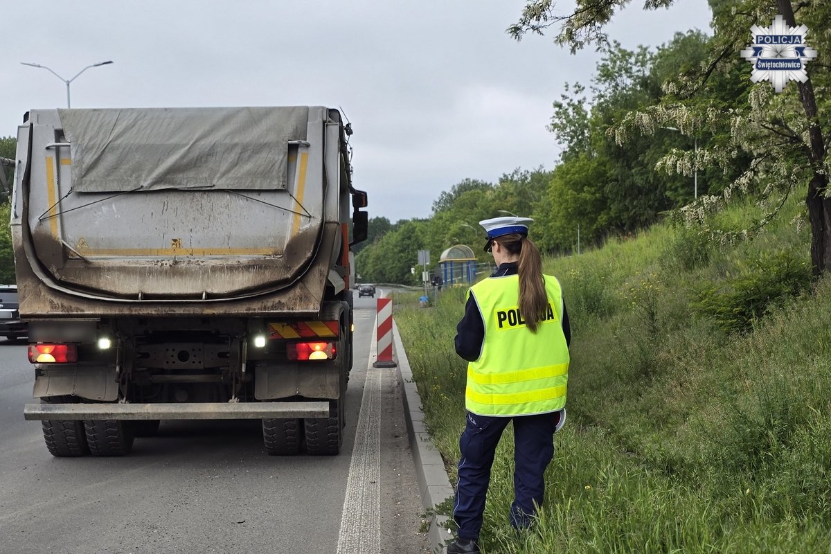 Akcja „Transport” w Świętochłowicach – policja kontrolowała ciężarówki i dostawczaki