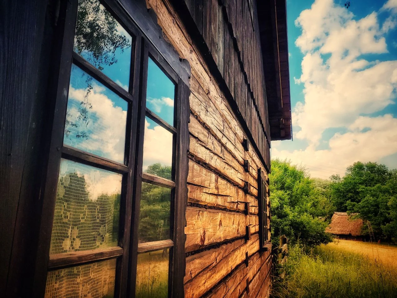 Chałupa z Goleszowa zamknięta dla zwiedzających. Trwa remont w chorzowskim Skansenie