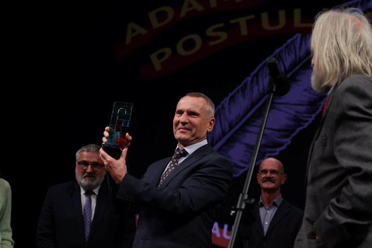 Nauczyciel z Chorzowa wyróżniony prestiżową nagrodą im. prof. Józefa Pietera!