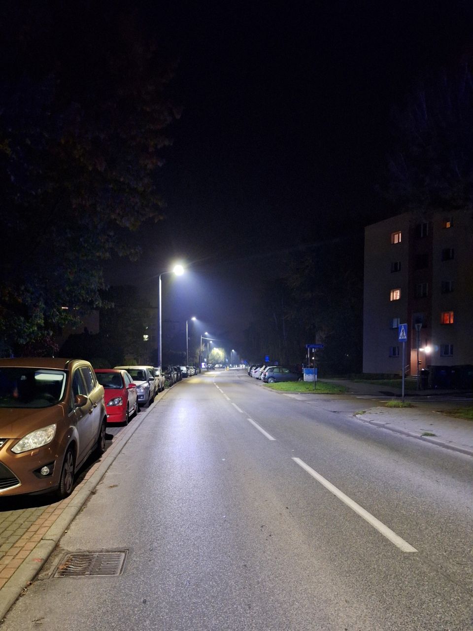Chorzów stawia na energooszczędność – nowoczesne lampy LED na ul. Czempiela