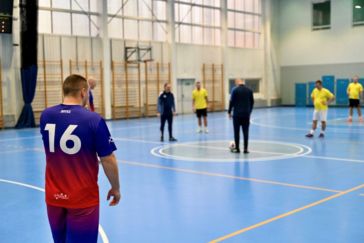 Chorzowska Liga Futsalu 2025/2026 wystartowała! 13 drużyn walczy o mistrzostwo