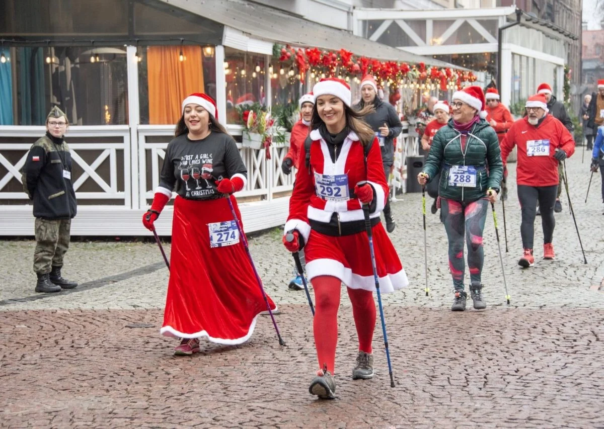 Bieg Świętych Mikołajów wraca do Bytomia – charytatywna akcja już 6 grudnia
