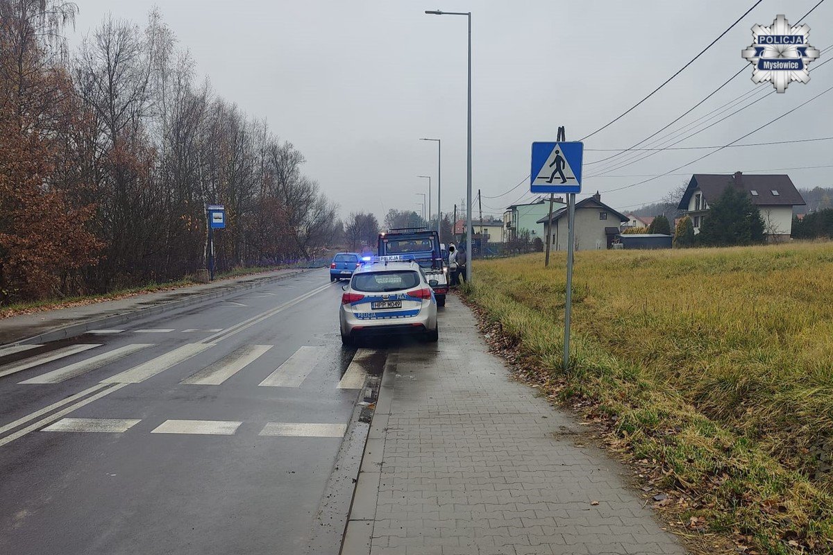 Niebezpieczna kolizja na 3-go Maja. 8-latka potrącona na przejściu dla pieszych /fot. KMP Mysłowice
