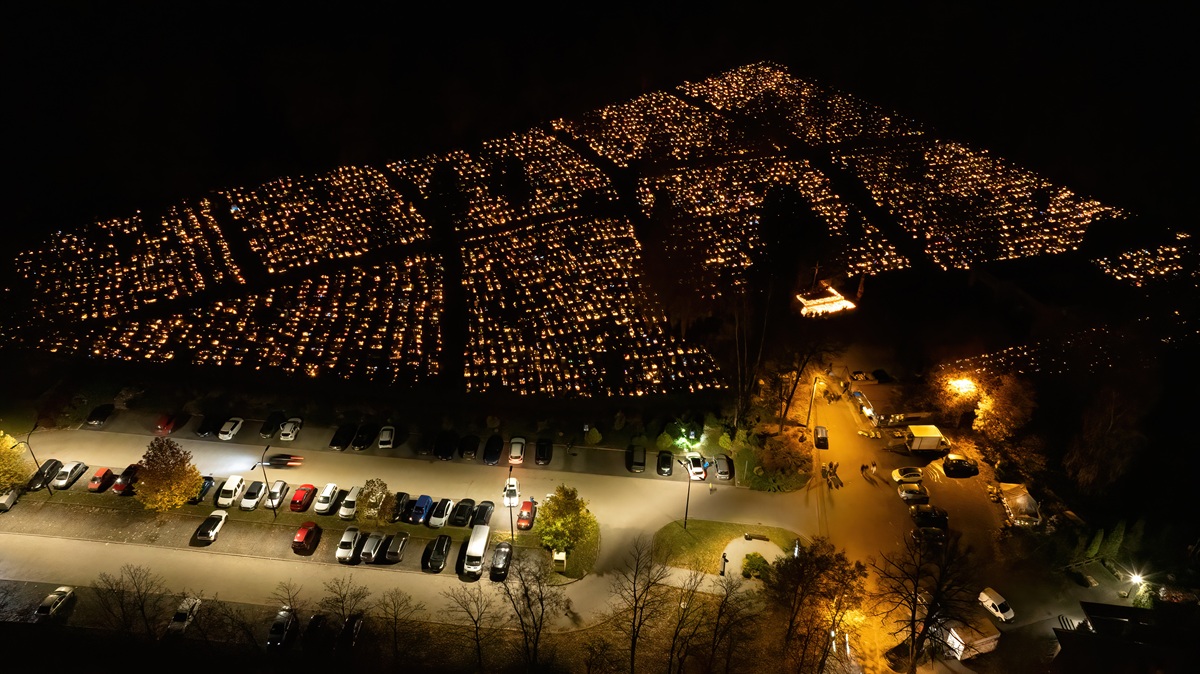 Wszystkich Świętych 9