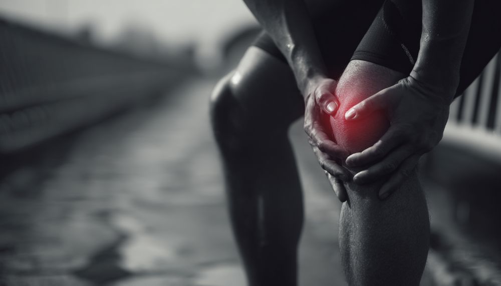 Kolano biegacza bez mitów: co działa, a co tylko traci twój czas