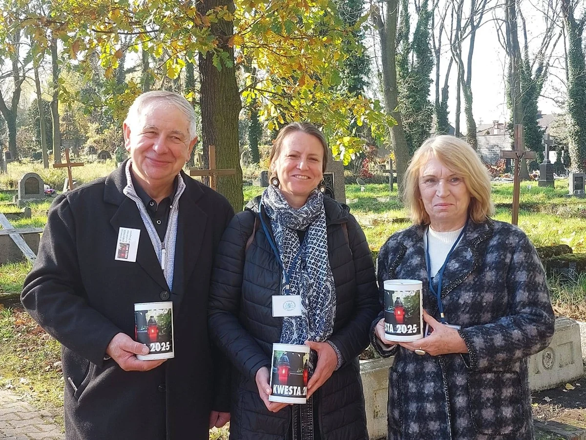 Kwesta na rzecz Starego Cmentarza Parafialnego: Zebrano ponad 9 tysięcy złotych!