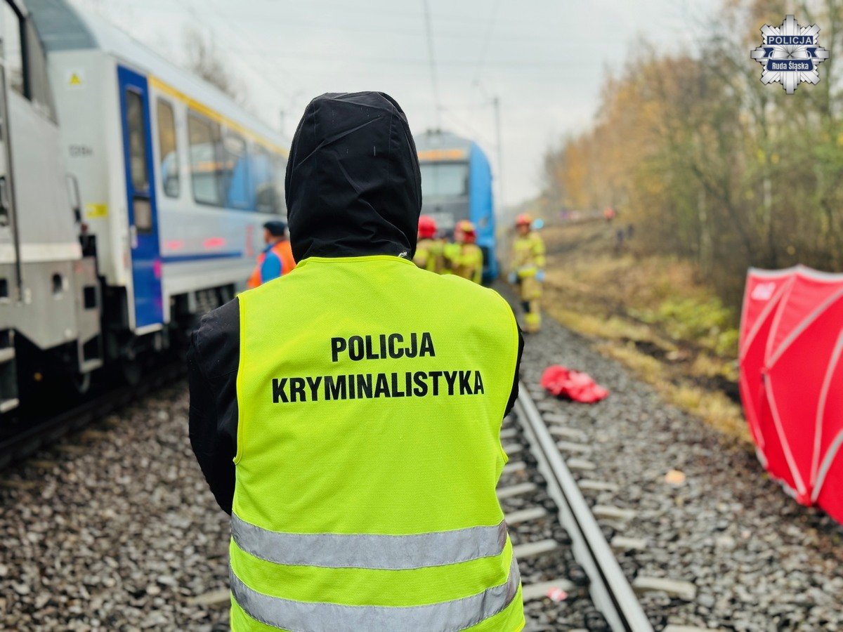 Tragedia na torach w Rudzie Śląskiej. Nie żyje 51-latek potrącony przez pociąg