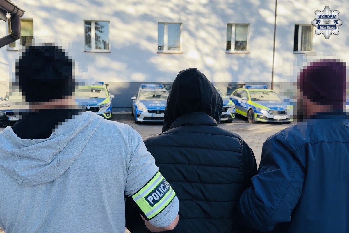 Policja przechwyciła 3,5 kg narkotyków. Trop poprowadził do pseudokibiców