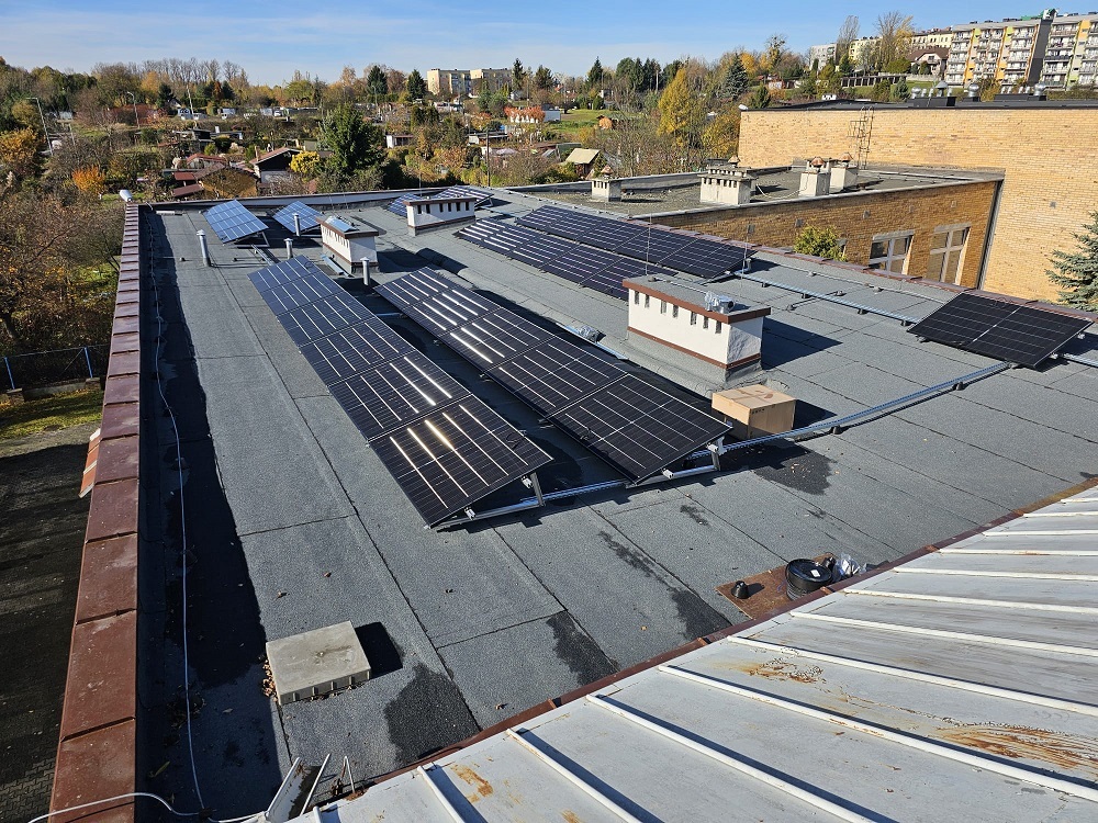 Ruda Śląska inwestuje w fotowoltaikę – 25 budynków z ekologicznymi instalacjami