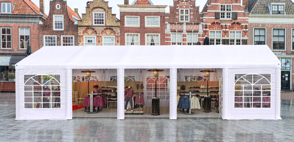 Trudnopalne namioty eventowe – funkcjonalność i bezpieczeństwo