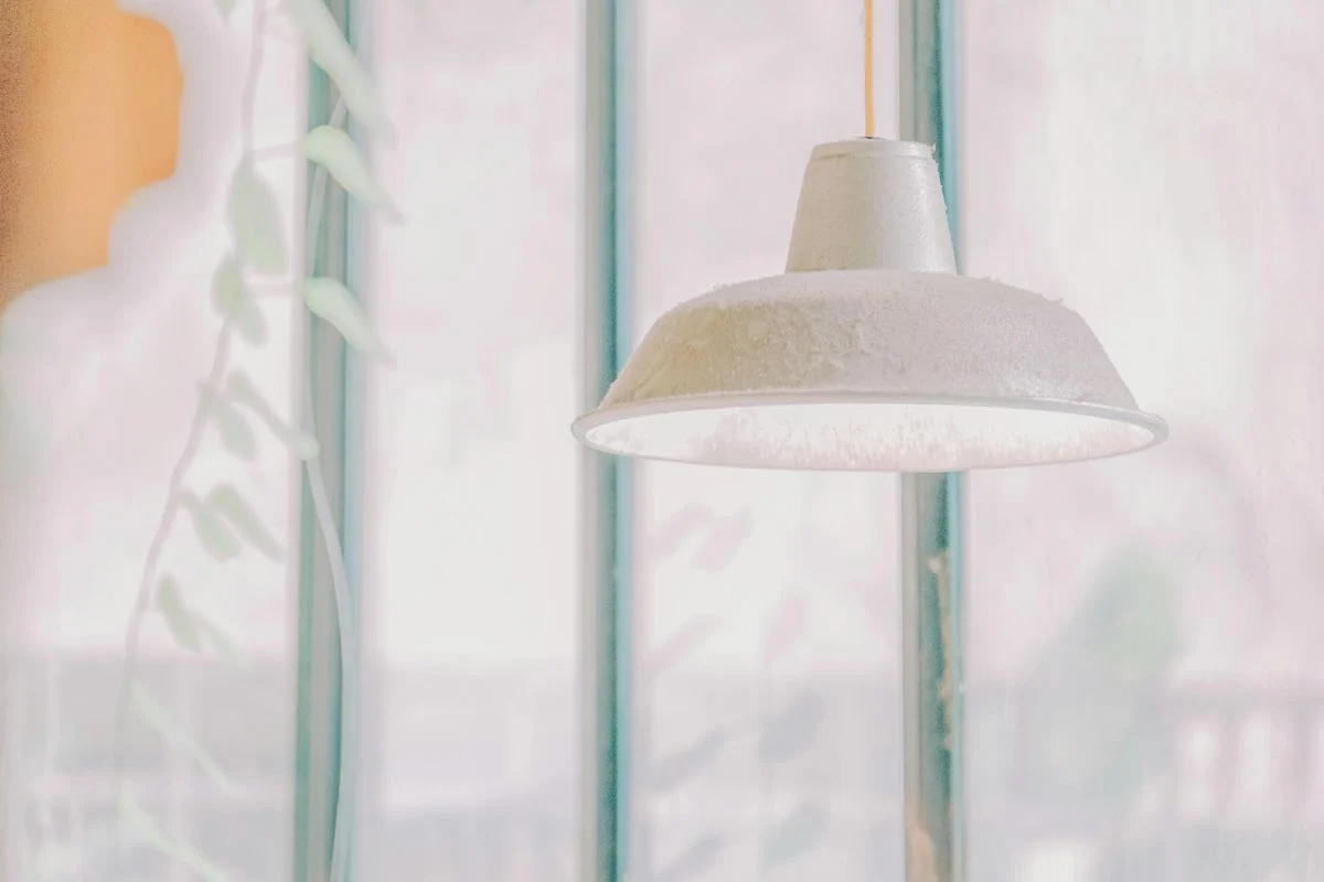 Wymień lampy i oświetlenie podczas Black Week?