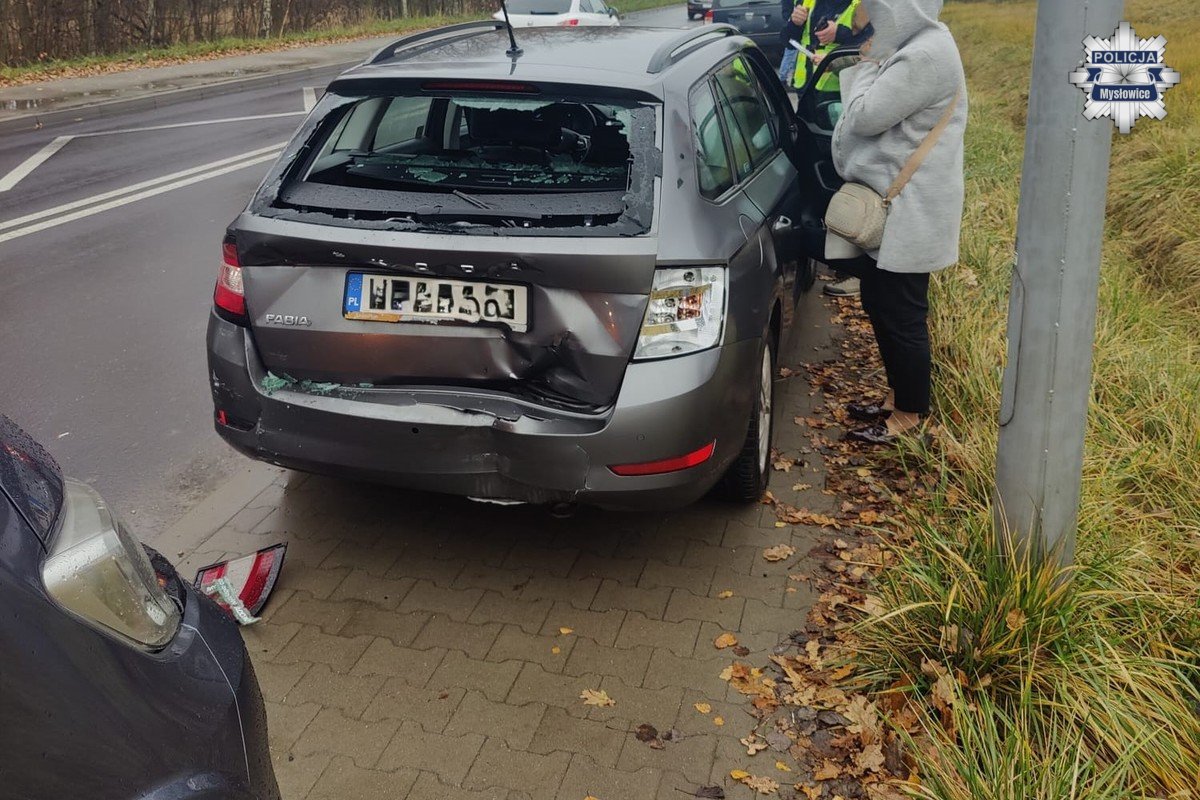 Niebezpieczna kolizja na 3-go Maja. 8-latka potrącona na przejściu dla pieszych /fot. KMP Mysłowice