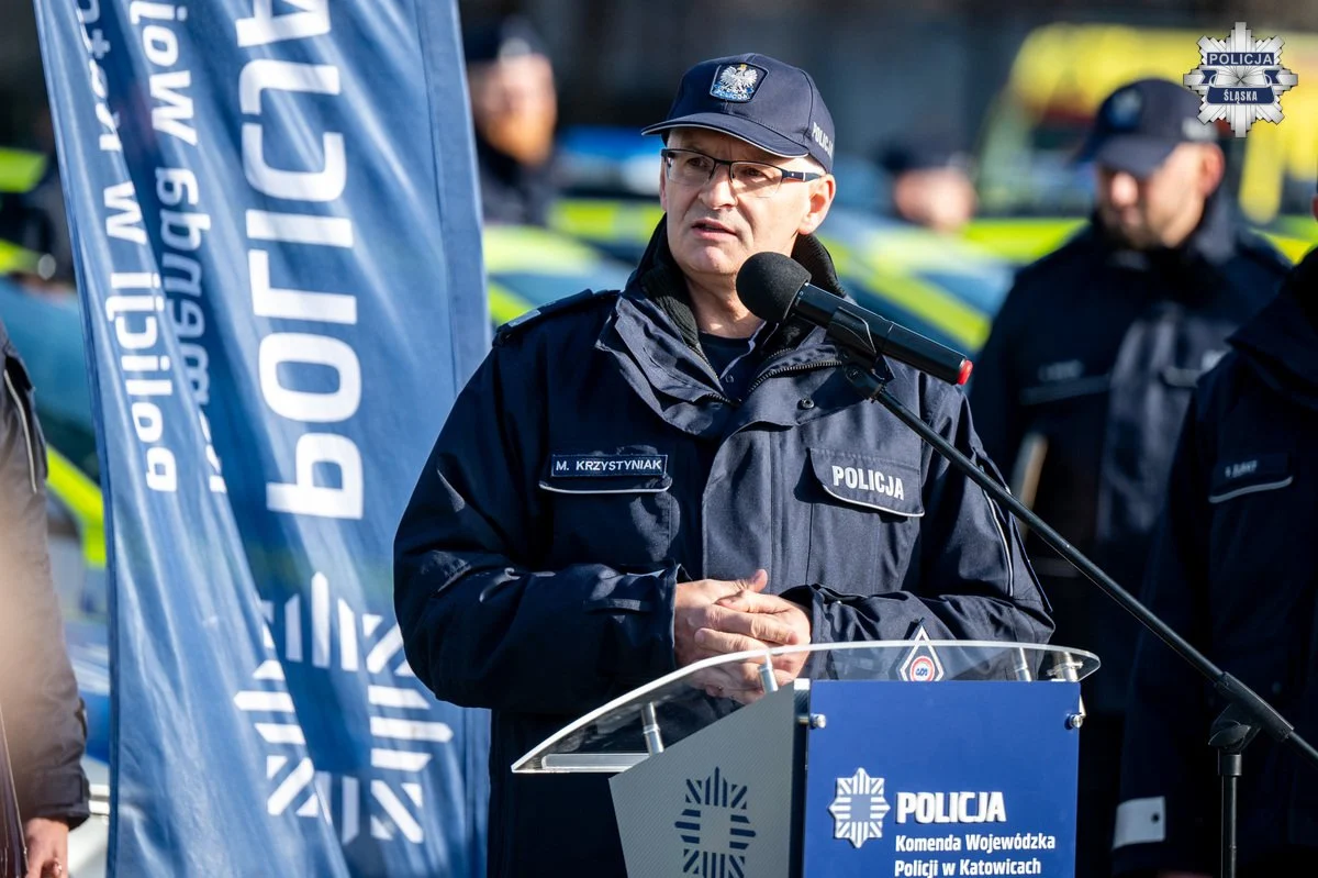 Bezpieczniej i bardziej ekologicznie. Śląska Policja z nowymi radiowozami / fot. Śląska Policja