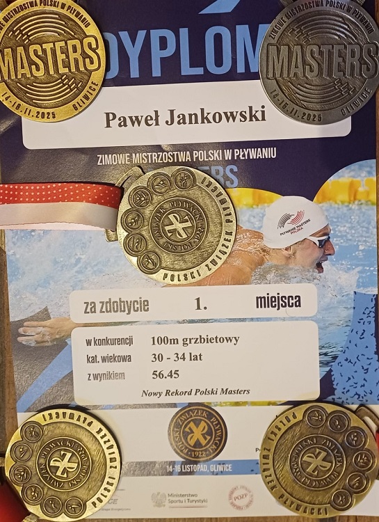 Mysłowicki policjant mistrzem Polski w pływaniu! Podkom. Paweł Jankowski z siedmioma medalami / fot. KMP Mysłowice