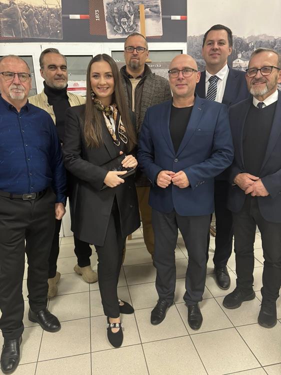 581313012_1292212669377323_1481544068591531720_n