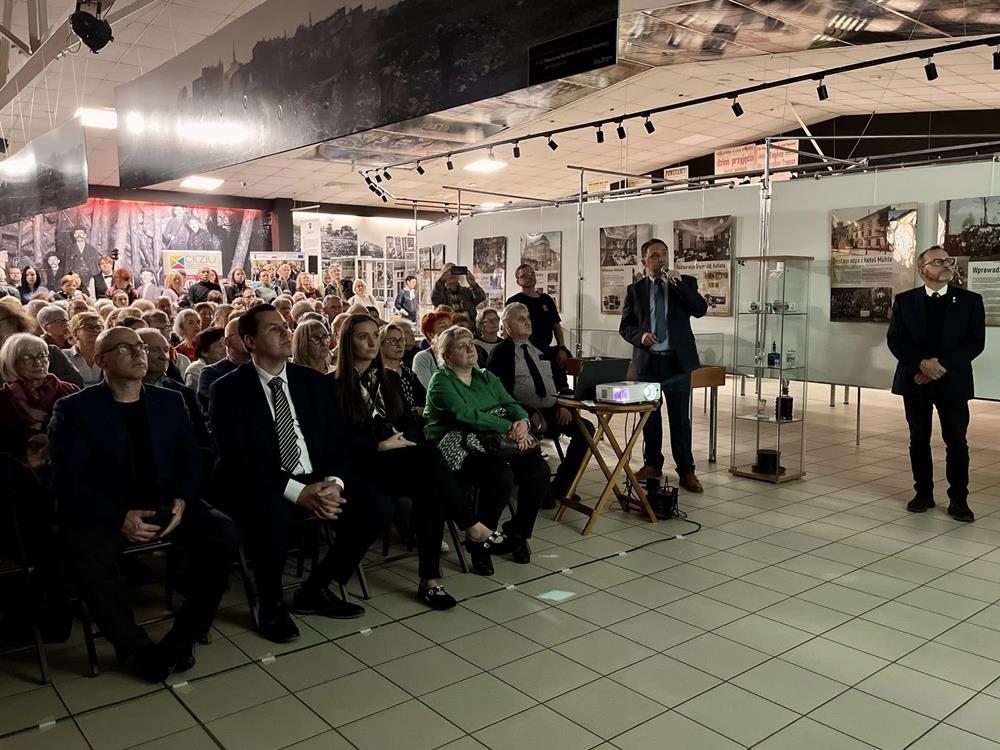 581318190_1292212419377348_1042221318887893074_n