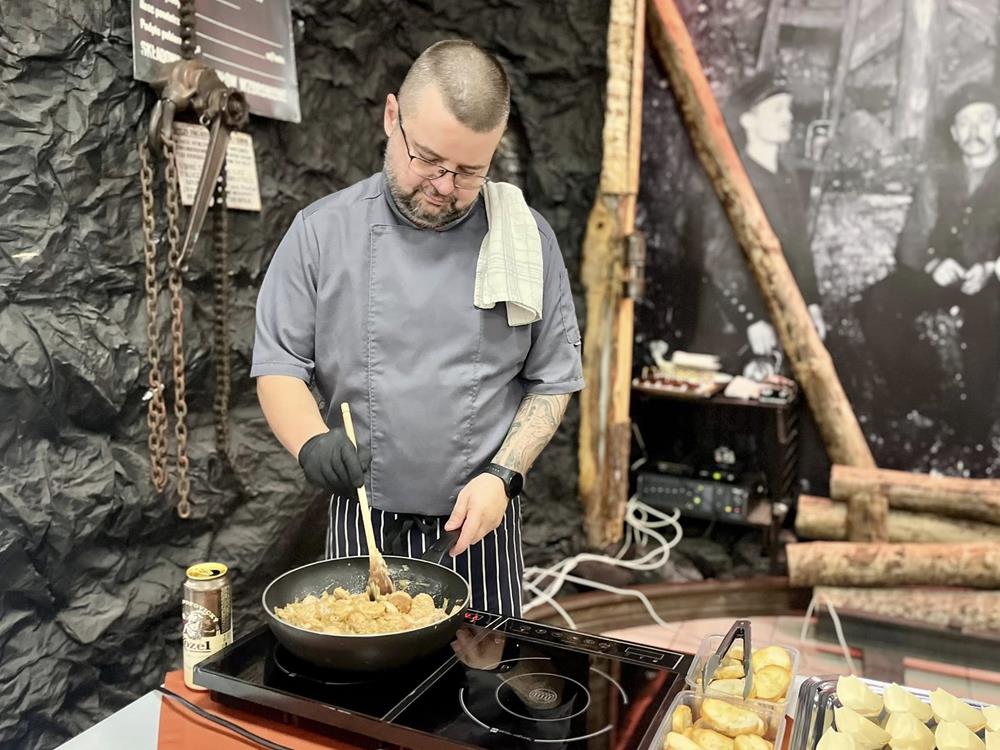 581932411_1292212599377330_4084582545202847364_n