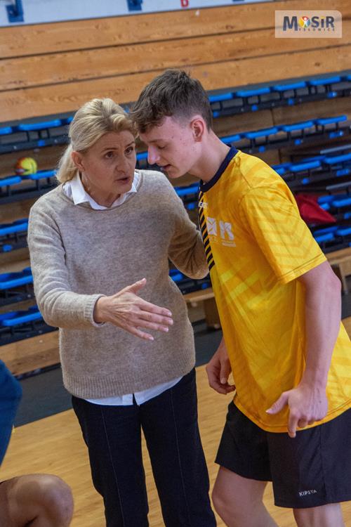 584789873_1578768383563353_7774233712513353333_n