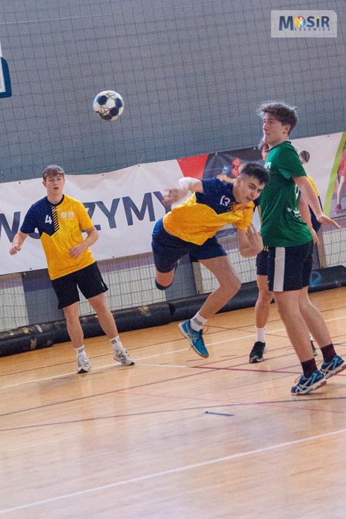 584925135_1578767946896730_894672074692378704_n