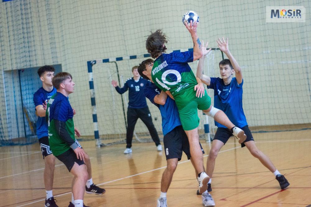 585908751_1578769923563199_5613360353436640140_n