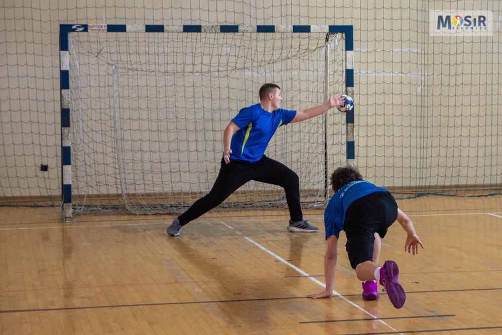 585910954_1578768606896664_1311396588048279068_n