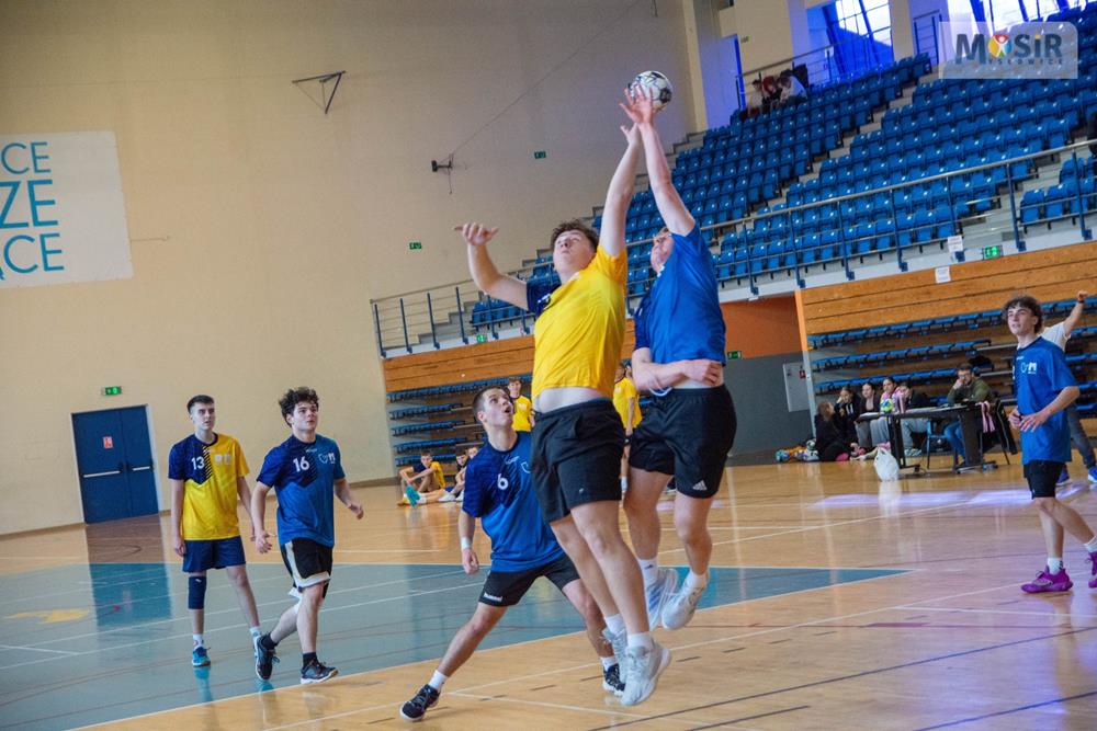 585912347_1578770233563168_8866078927324562547_n